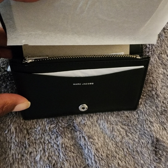 NWT MARC JACOB Genuine Leather wallet w multiple pockets - Picture 4 of 12